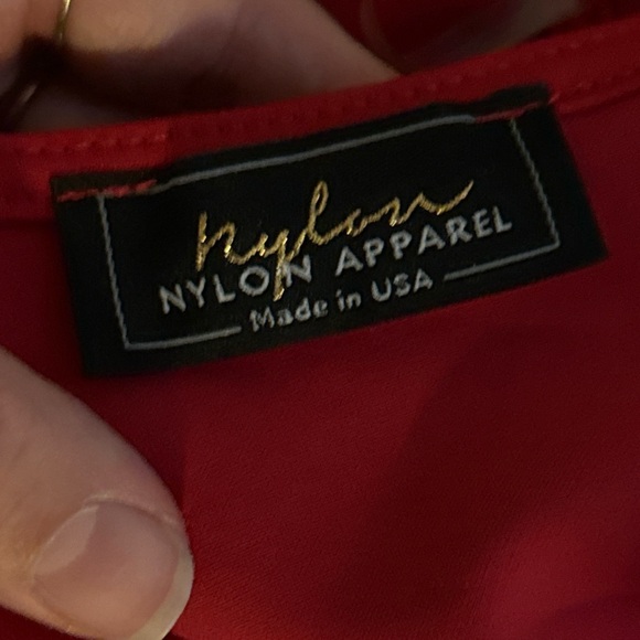 Elegant Red One-Shoulder Blouse - Picture 5 of 5